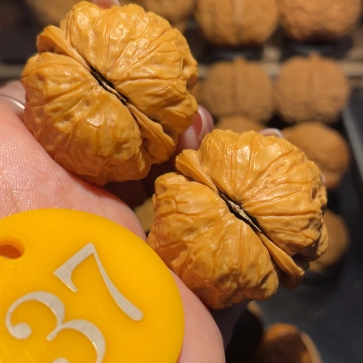 荷叶金蟾核桃尺寸37