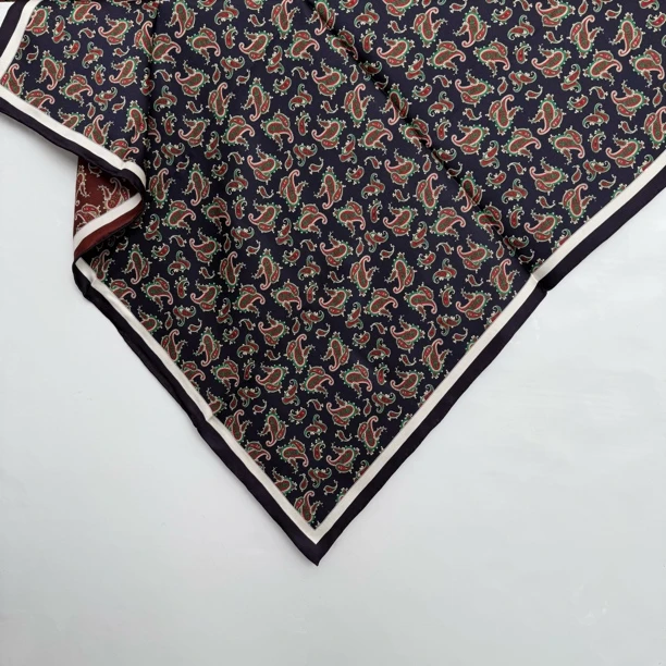 丝纡--多彩腰果   意罗绸双面桑蚕丝90*90披肩围巾