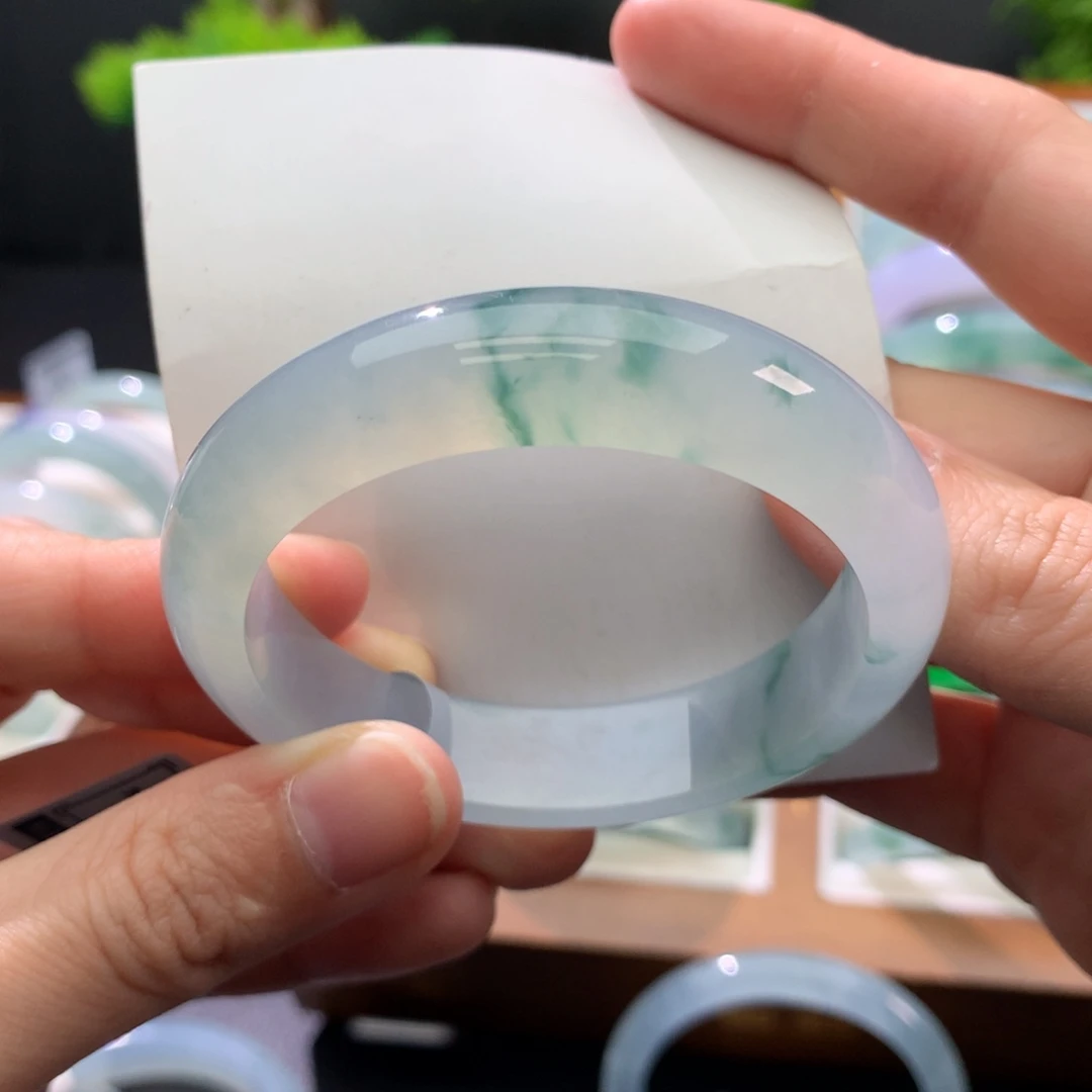 翡翠未镶嵌手镯闪购 11