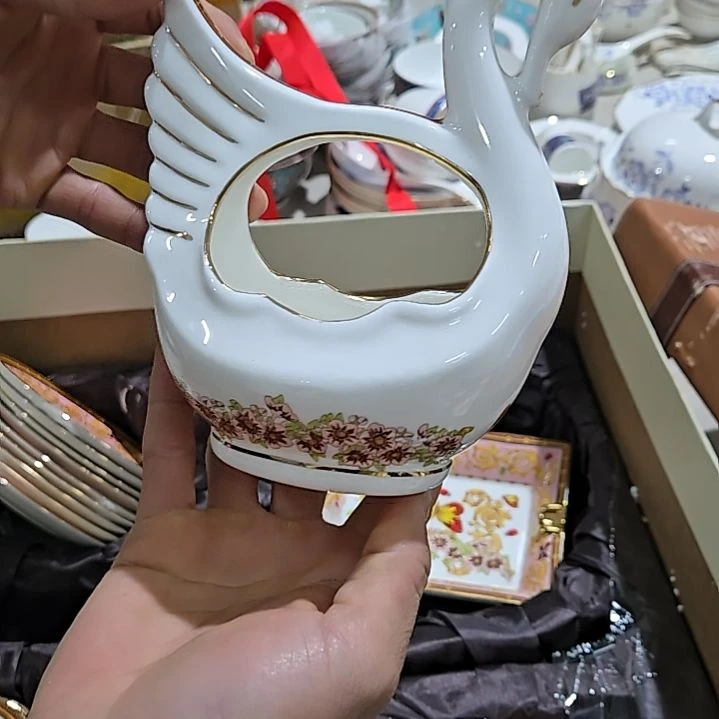 45%以上骨粉骨瓷微瑕天鹅一个666666666