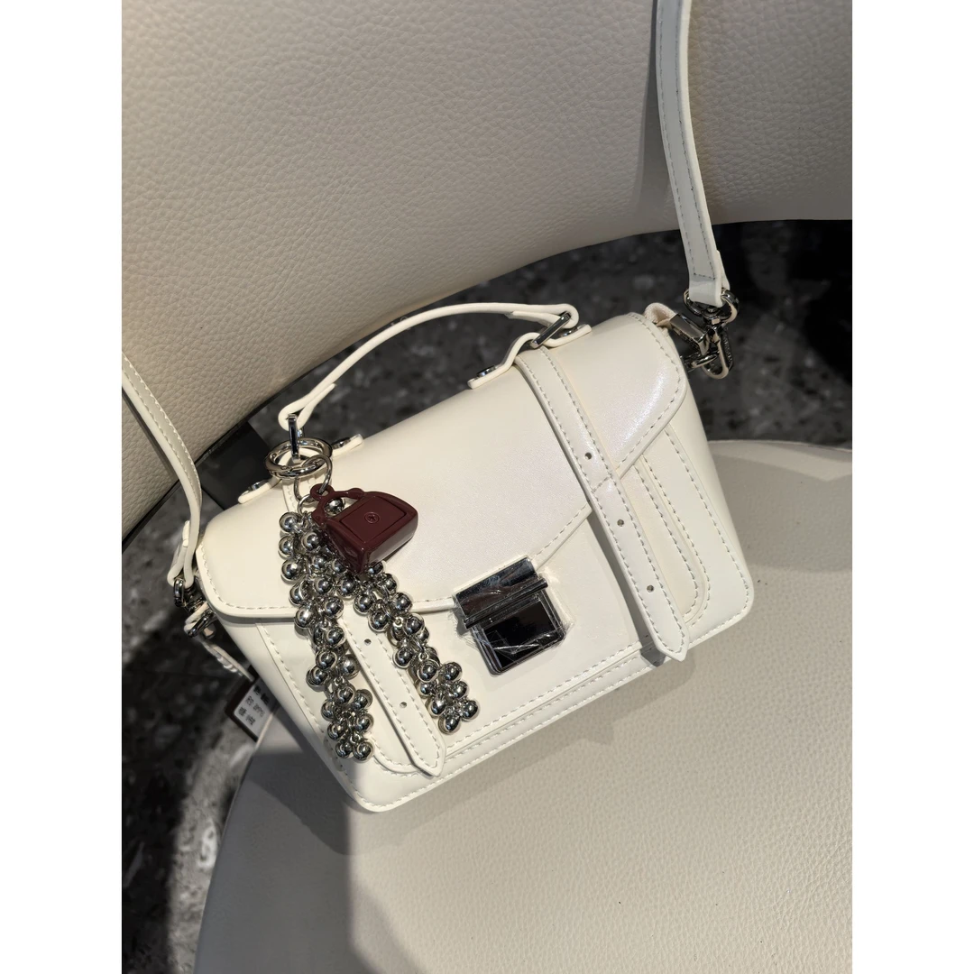 维维轻奢箱包WD6020荔枝白