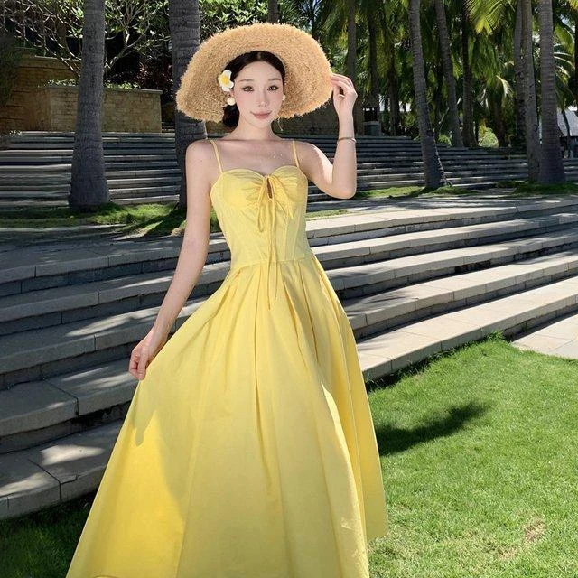 贝儿公主吊带连衣长裙女夏季新款茶歇法式气质收腰显瘦A字裙子潮