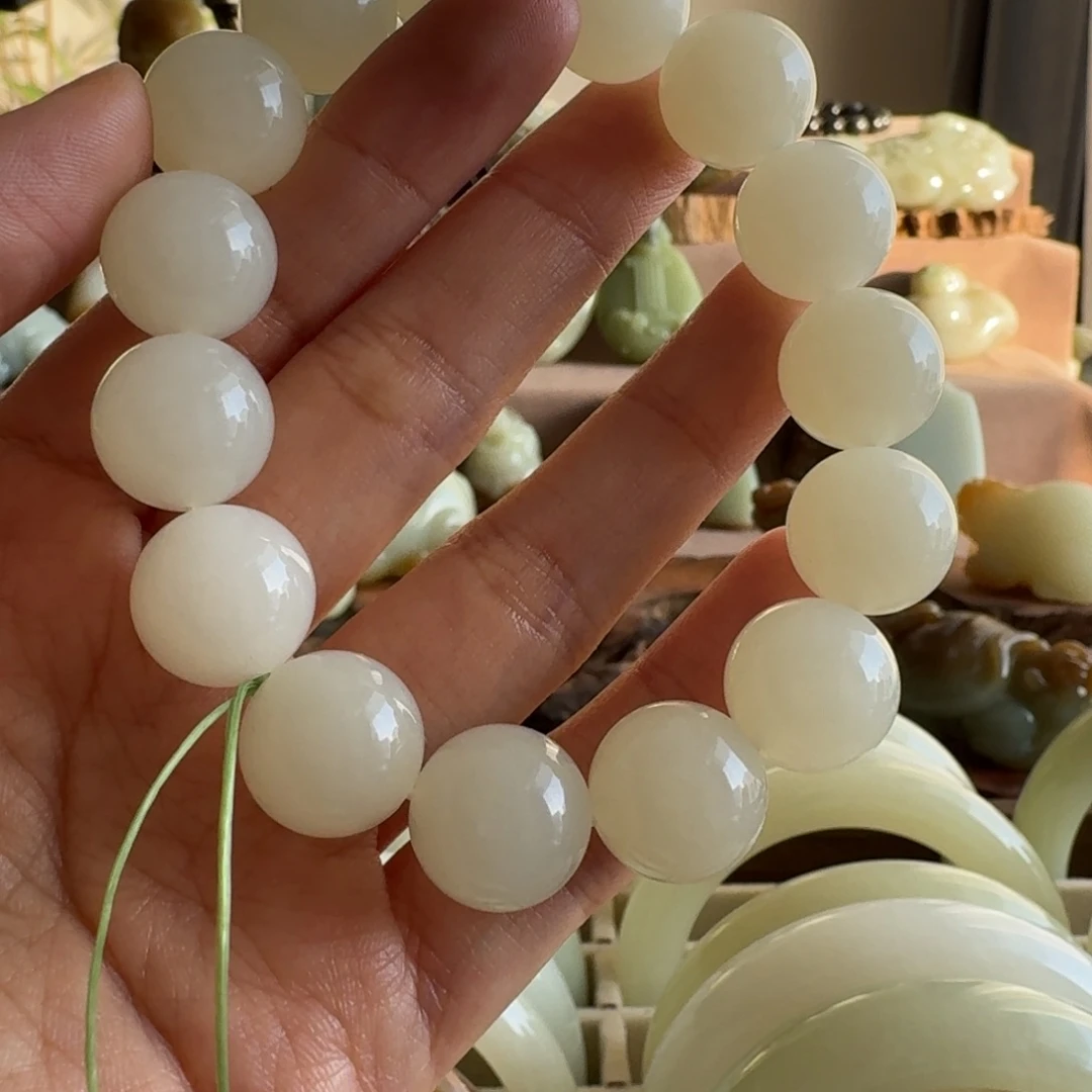 和田玉（糖玉）未镶嵌手链
