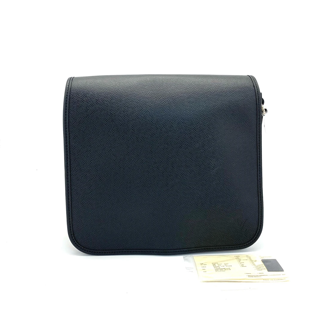 95新 LouisVuitton/路易威登 全皮十字纹翻盖邮差包 尺寸28/22