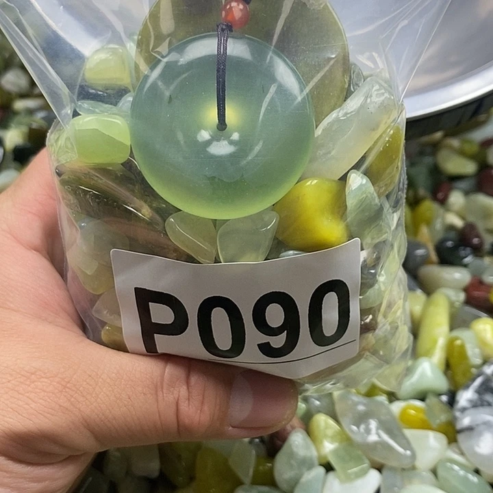 岫玉未镶嵌鱼缸石