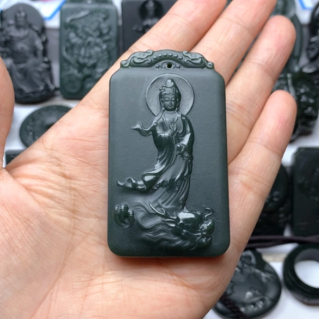 【闪购商品】颈饰未镶嵌和田玉喂****？双面雕刻