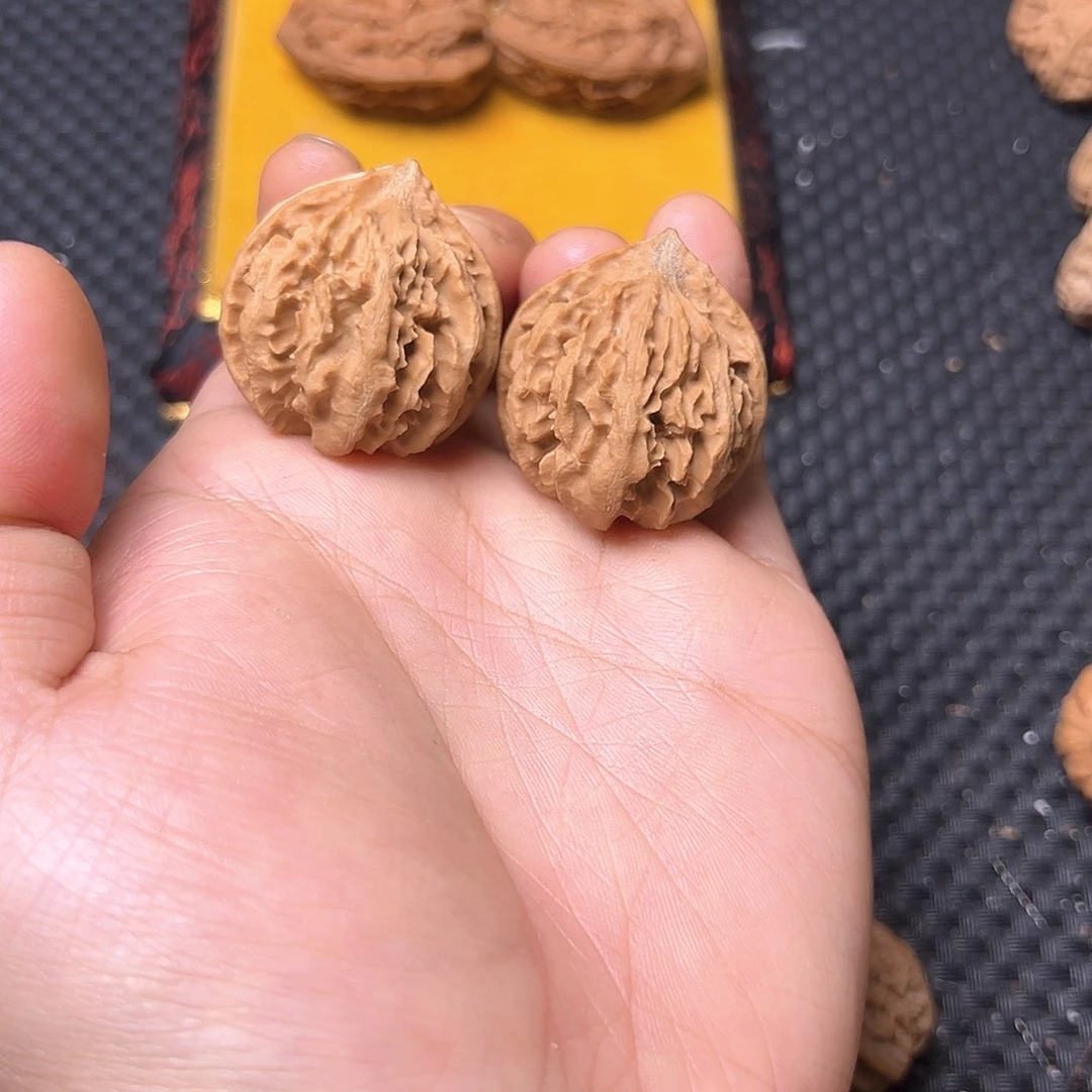 吊坠文玩核桃小刺猬