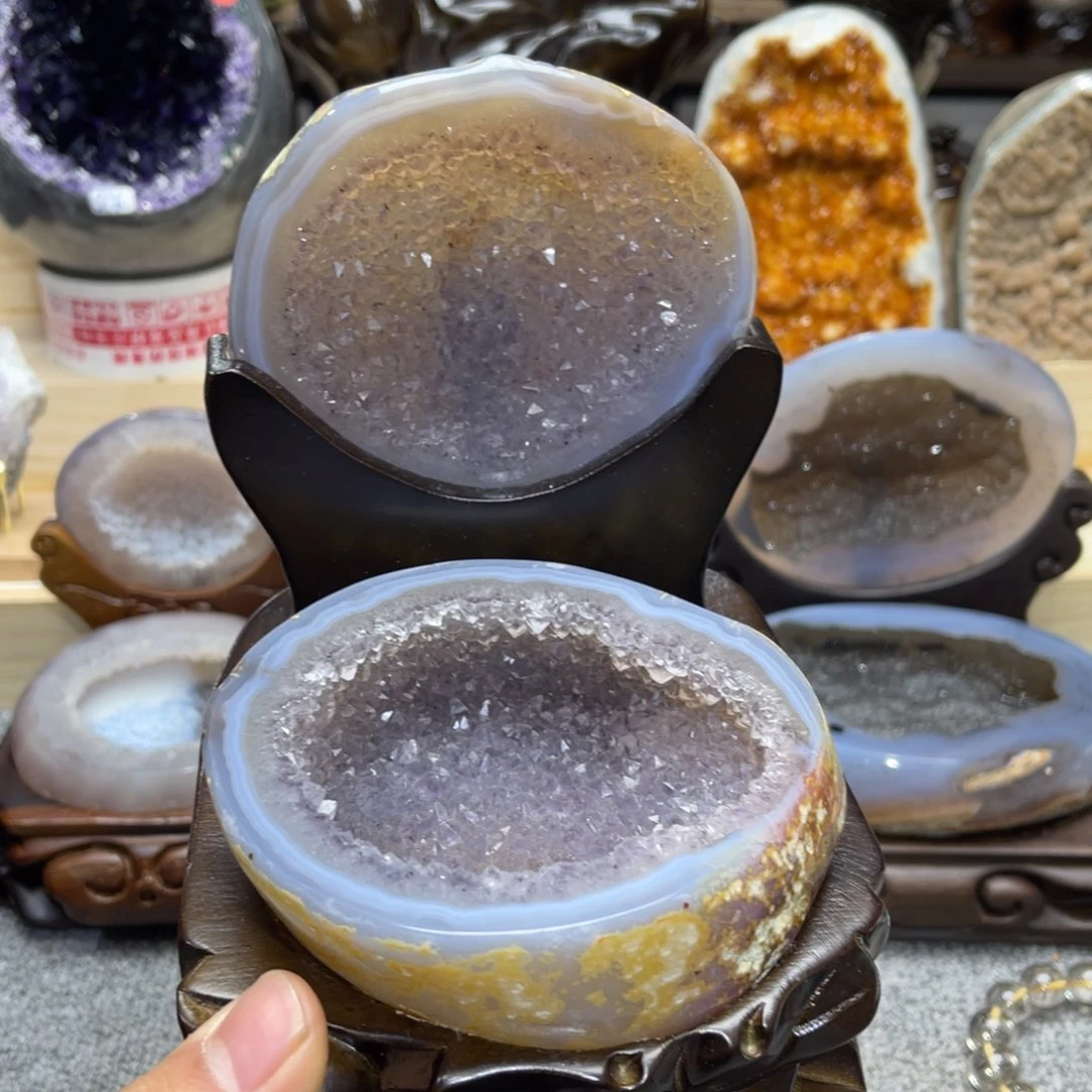 水晶大型摆件未镶嵌