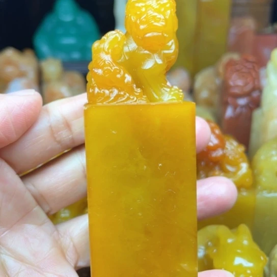 老挝石质地細腻光滑篆刻写字刀感十足