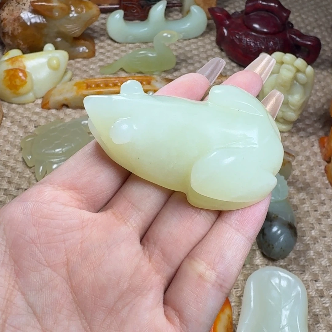 笑***容吊坠白玉菩提挂件