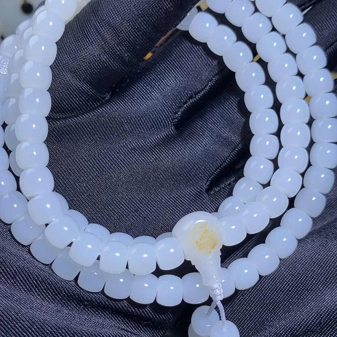 和田玉套链未镶嵌R****9