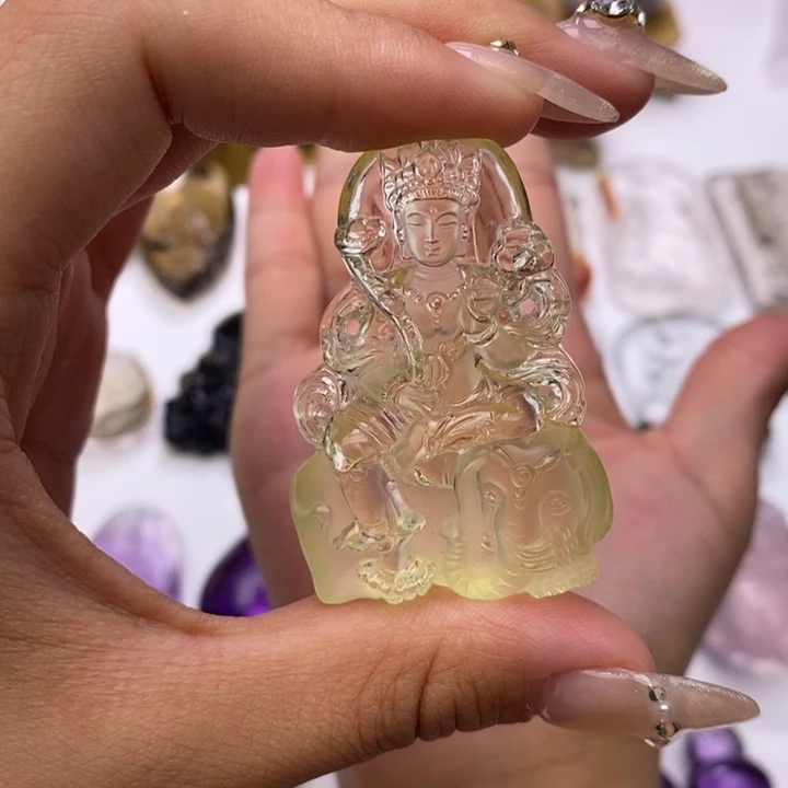 未镶嵌颈饰水晶言**0定制