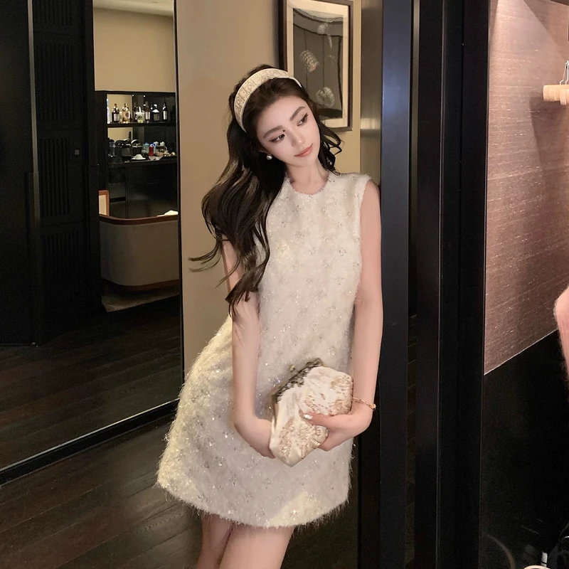 “年会小香裙”早春独家重磅羊毛针织＋睫毛纱珠片贵气千金礼服裙
