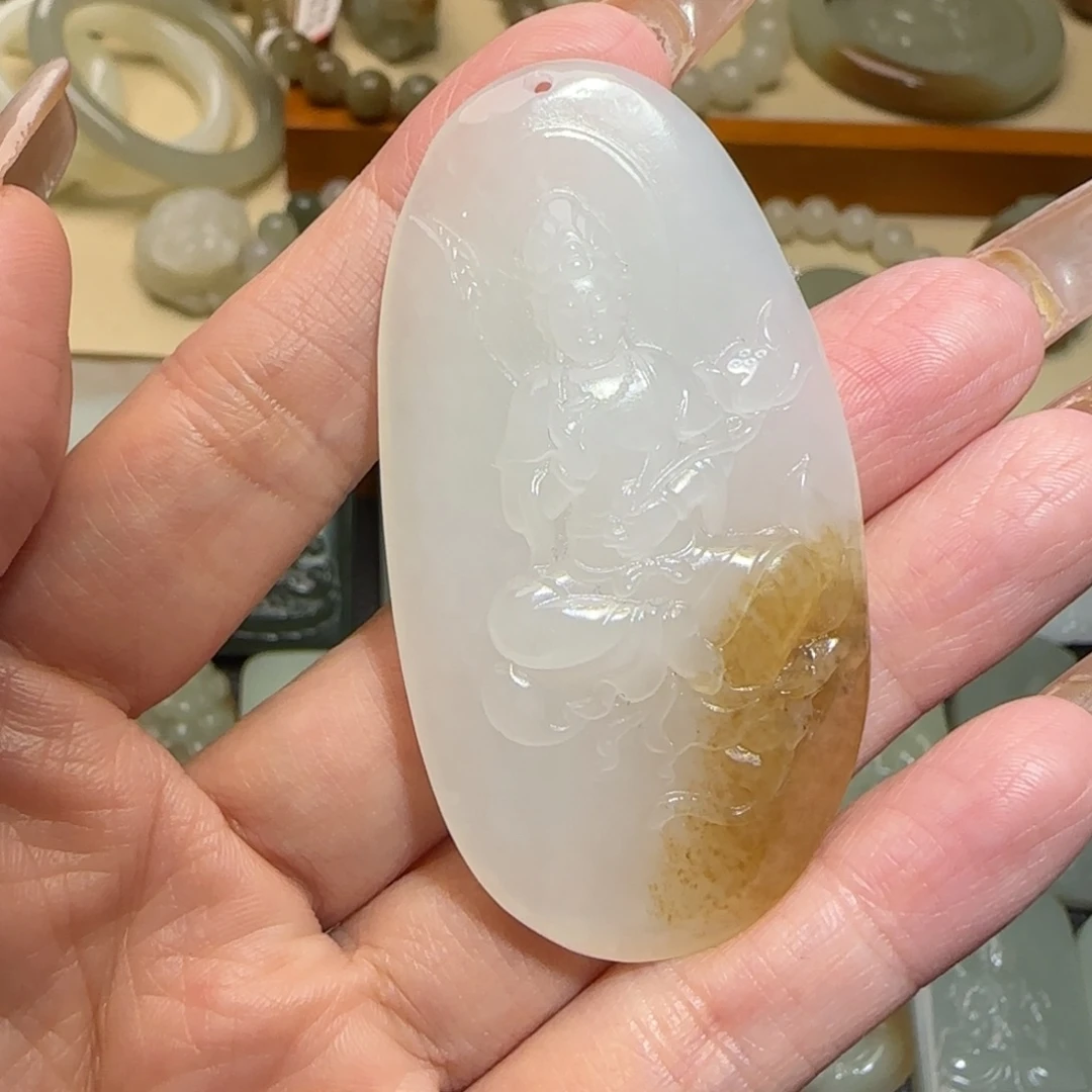 和田玉未镶嵌颈饰