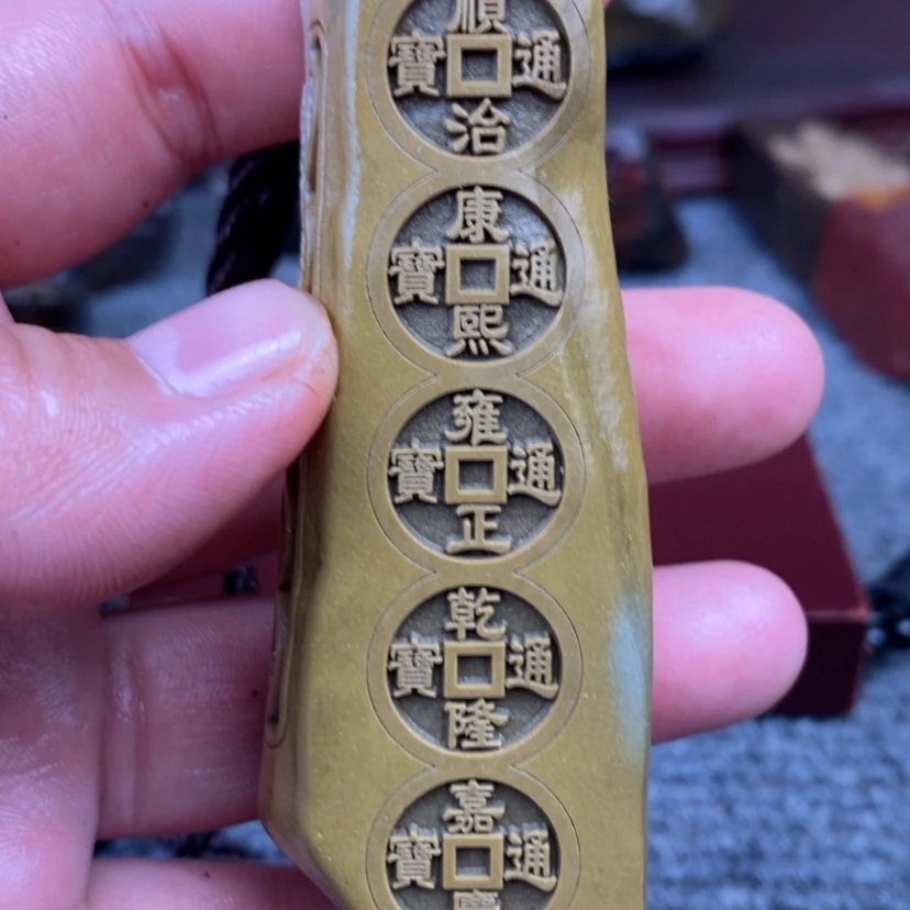 【闪购商品】原石雕刻手把件