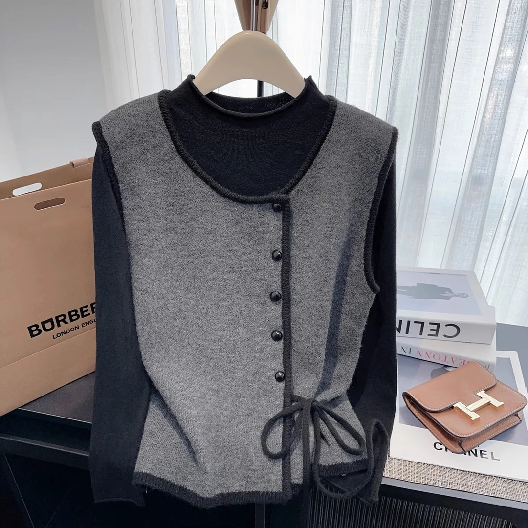 半高领黑色打底上衣女秋季大码穿搭设计感内搭叠穿针织马甲两件套