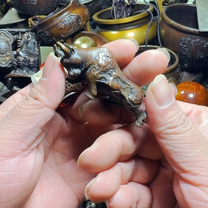 铜器摆件收收藏藏