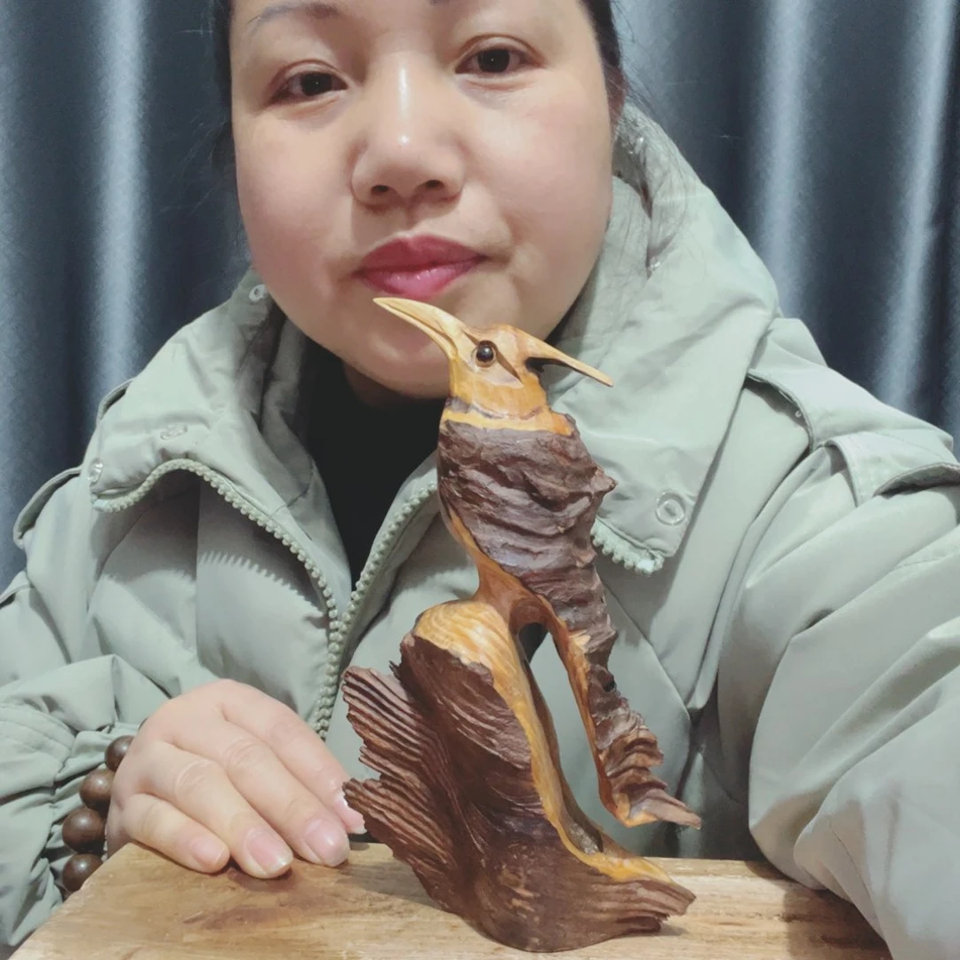 兰**扬百年树的生长环境