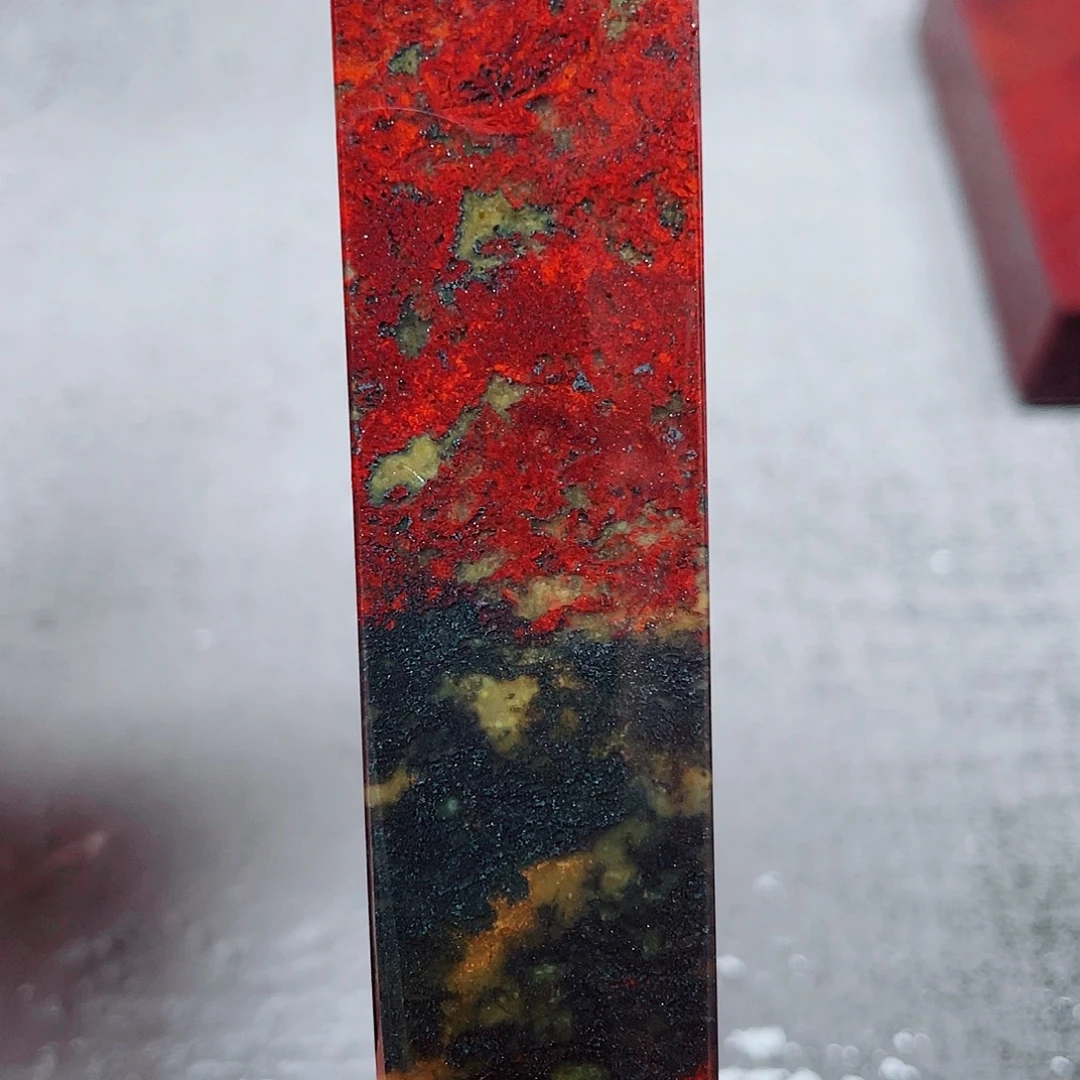 玉桂林鸡血玉印章镇尺18