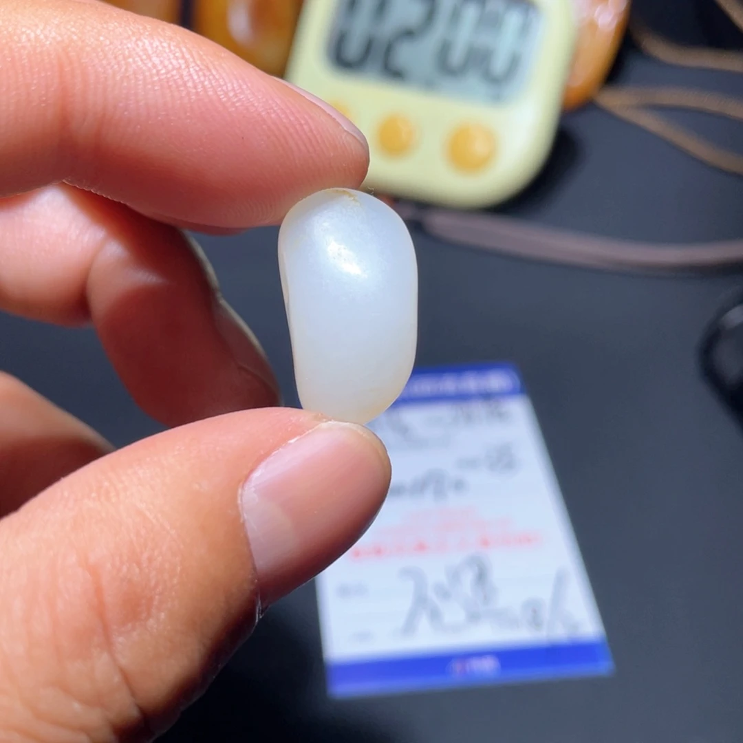 和田玉（白玉）颈饰未镶嵌甬**滩