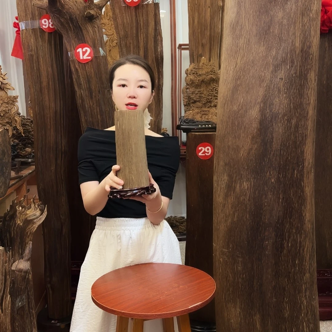 沉香碎屑沉香沉香材料