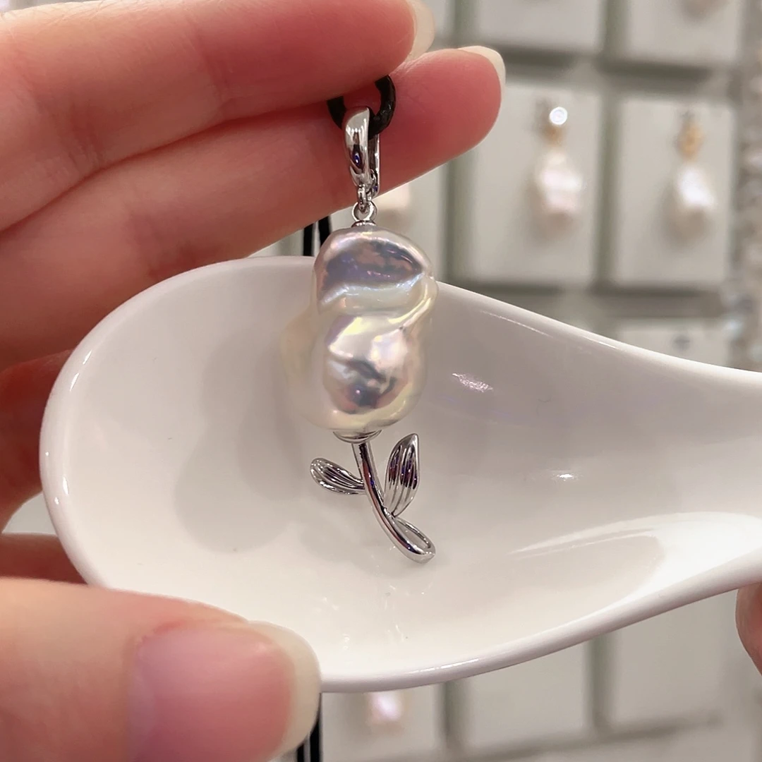 颈饰淡水珍珠未镶嵌