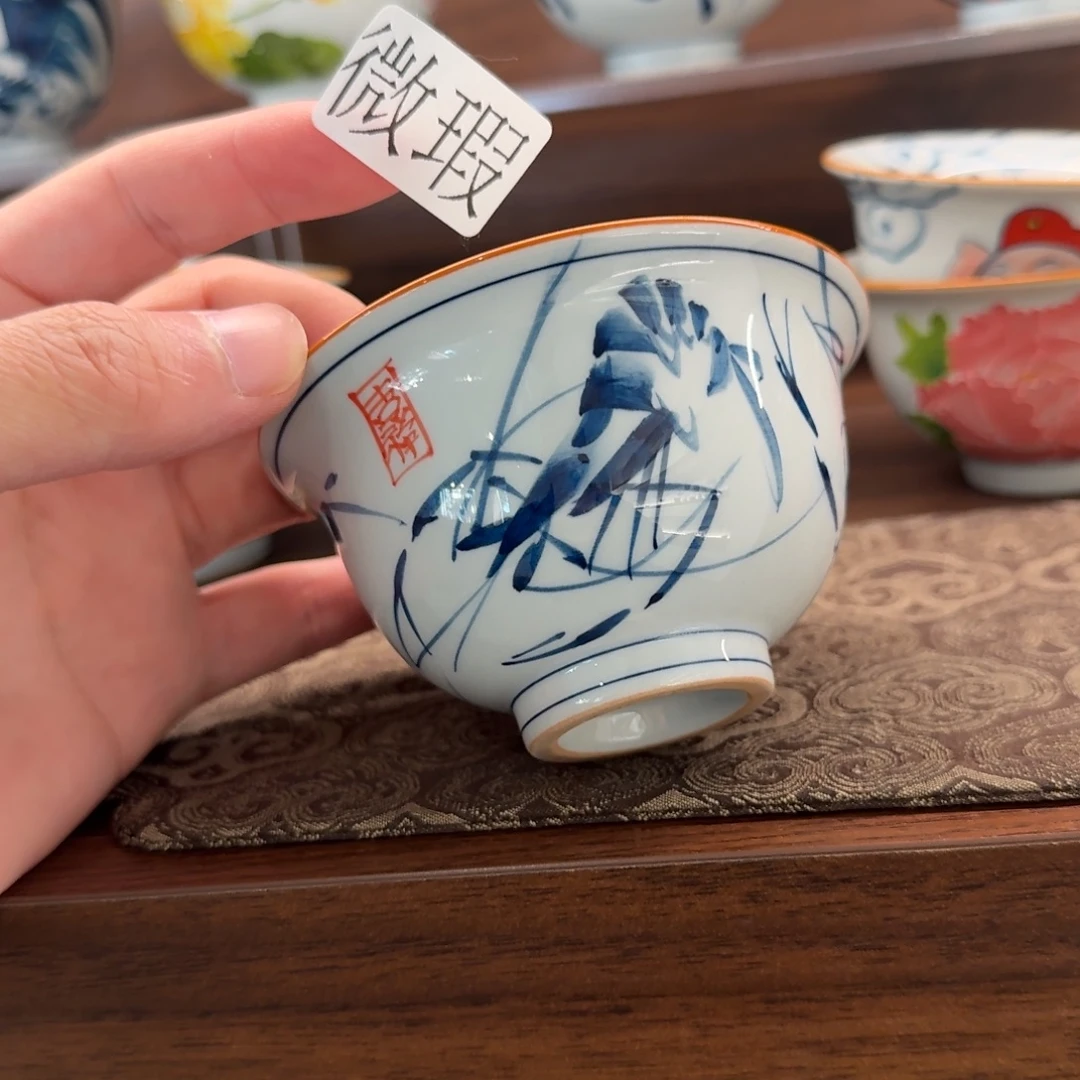 釉下手绘茶具微瑕