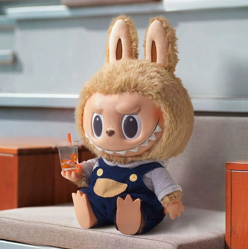 全新仅拆封高品质定制玩偶38m黑皮一代带定制礼盒【寄卖】