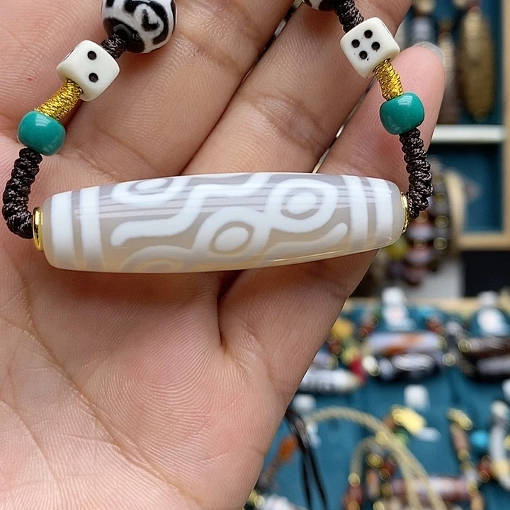 玛瑙/玉髓颈饰合金