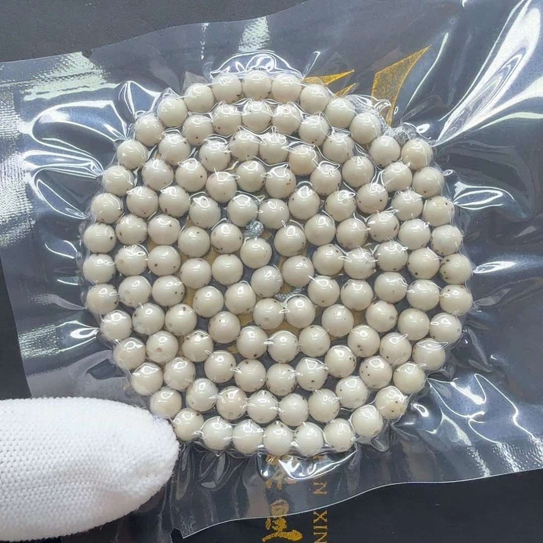 星月菩提手串13一物一图冰白通体龙蛋6左右108