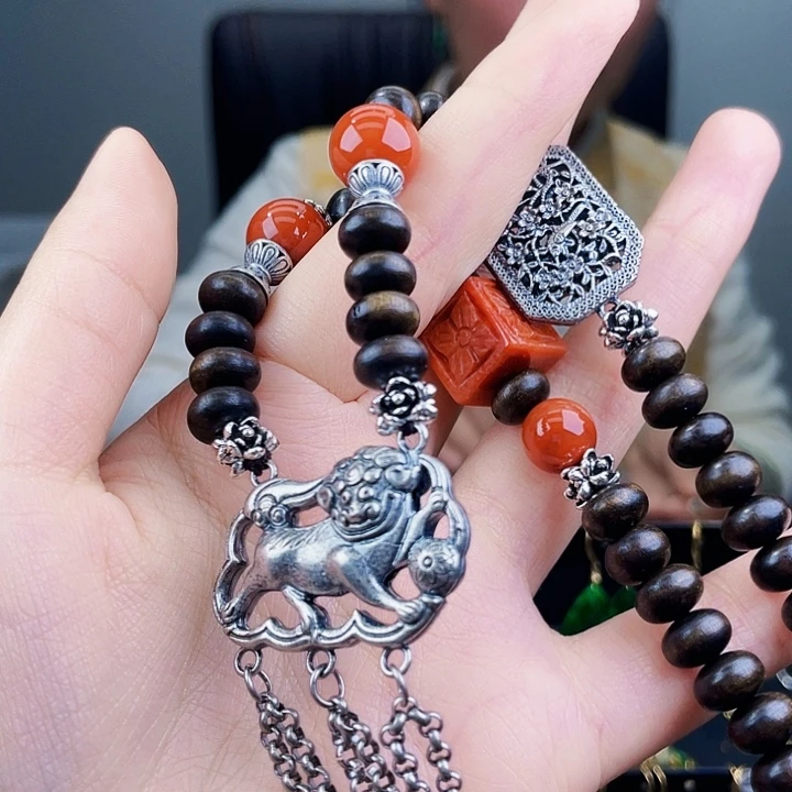 翡翠颈饰未镶嵌饰品