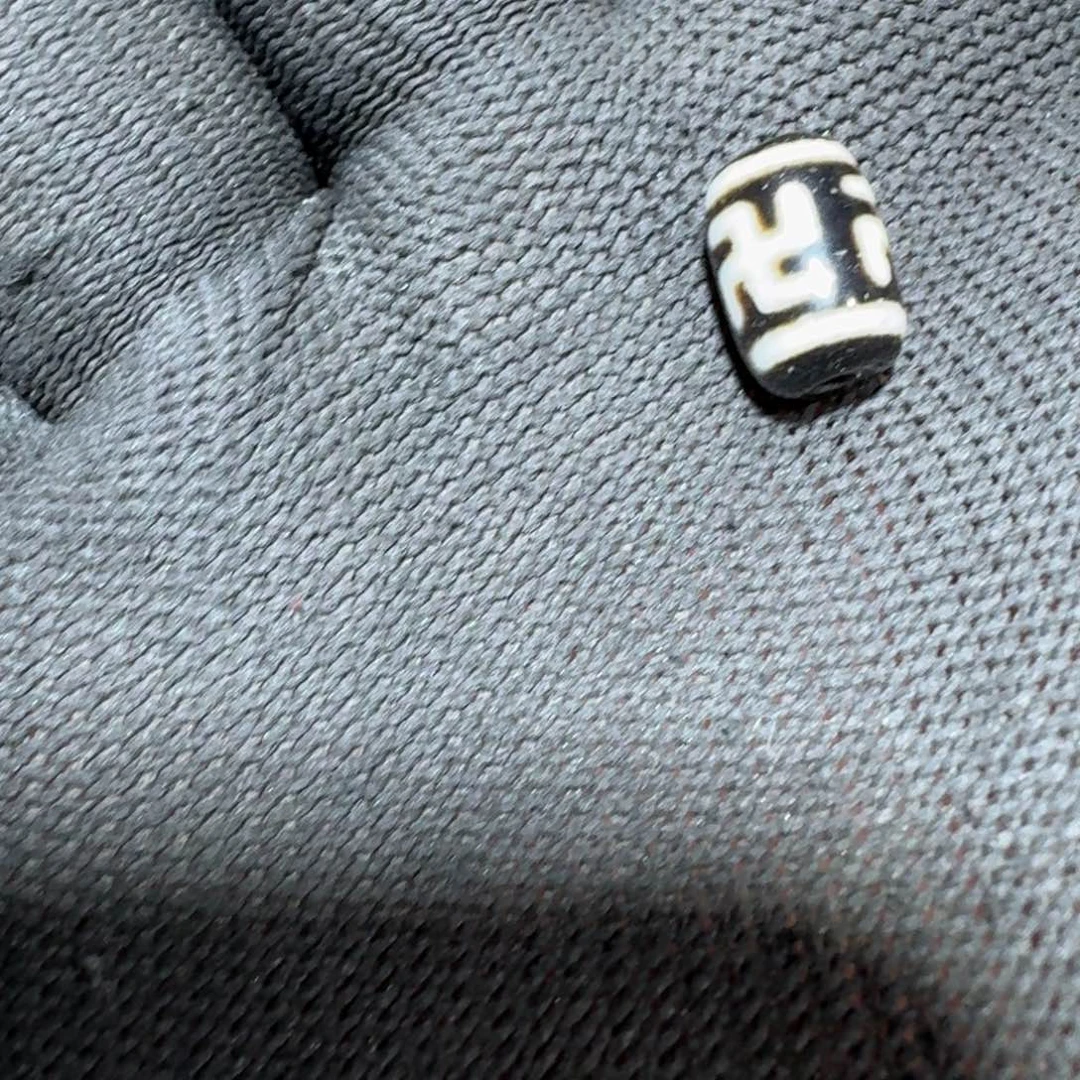 玛瑙/玉髓颈饰未镶嵌彩**?