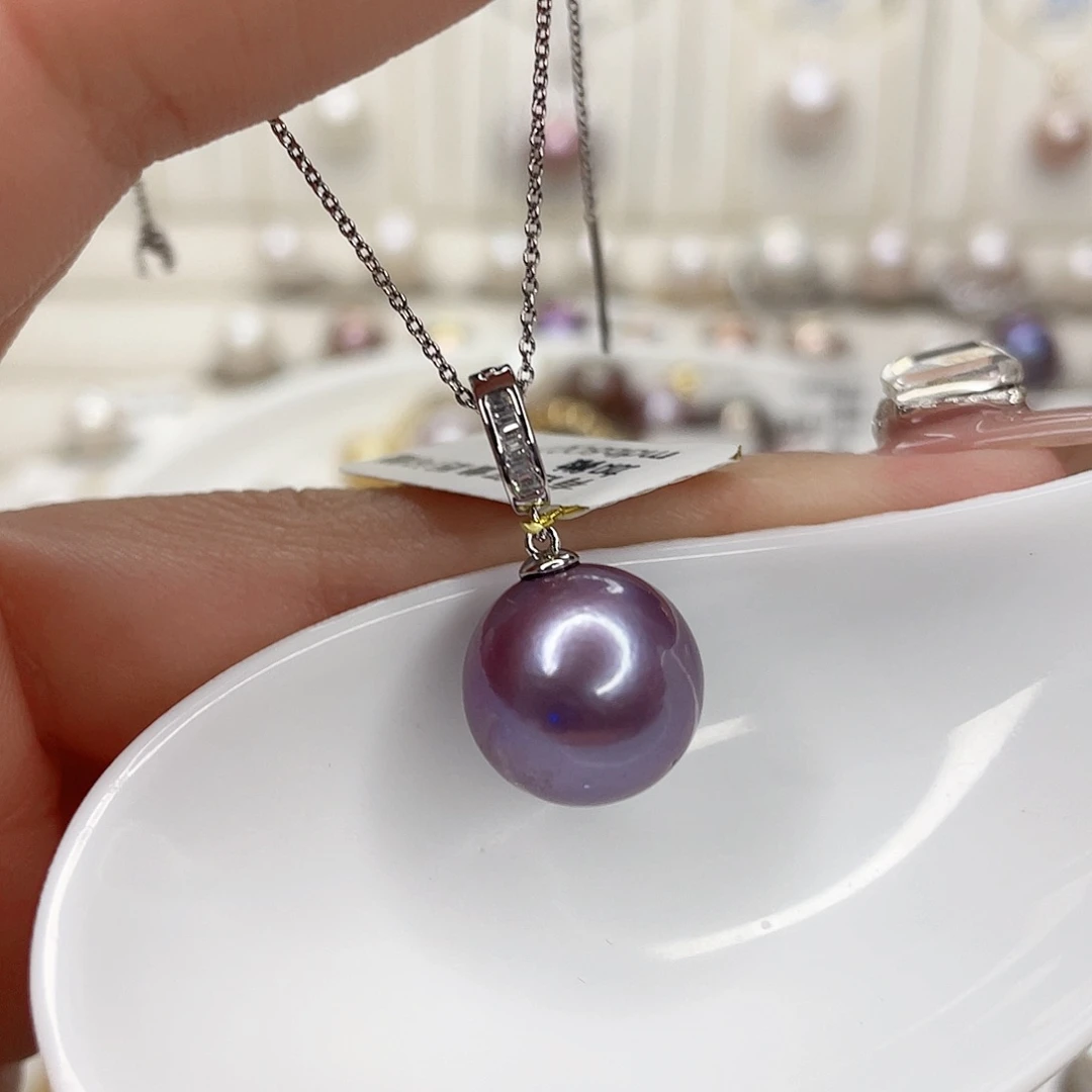 淡水珍珠吊坠(赠链)未镶嵌