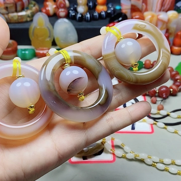 未镶嵌吊坠(不含链)玛瑙/玉髓科*