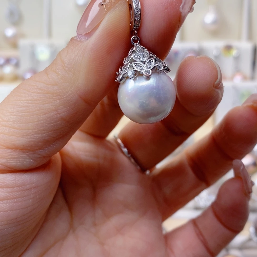 淡水珍珠吊坠(赠链)合金