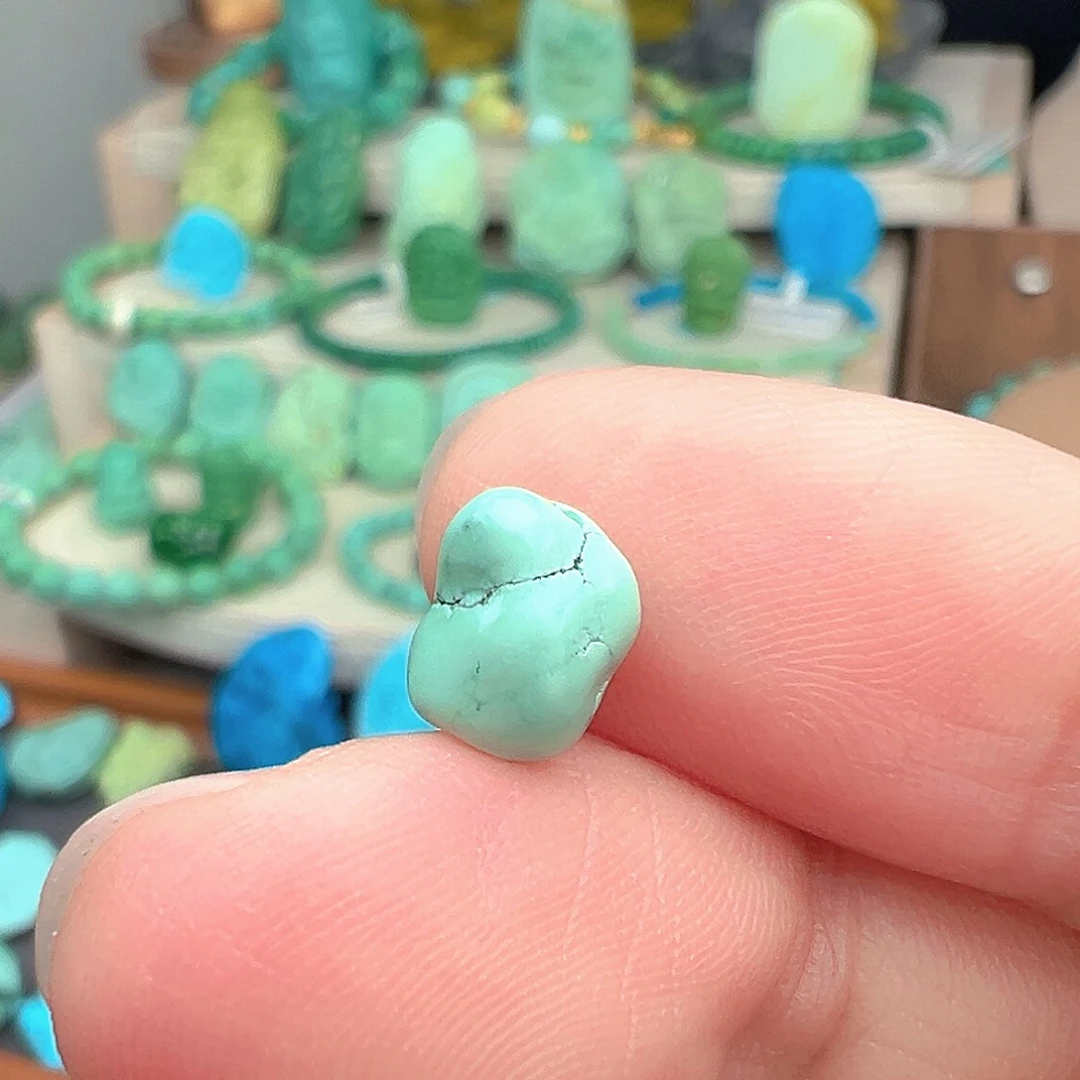 绿松石未镶嵌主播万珍