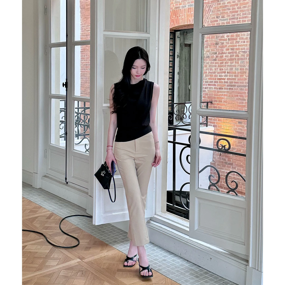 菠萝宝宝yuna【古良】显瘦九分百搭软鱼骨弹力腰线微喇叭休闲裤YF7