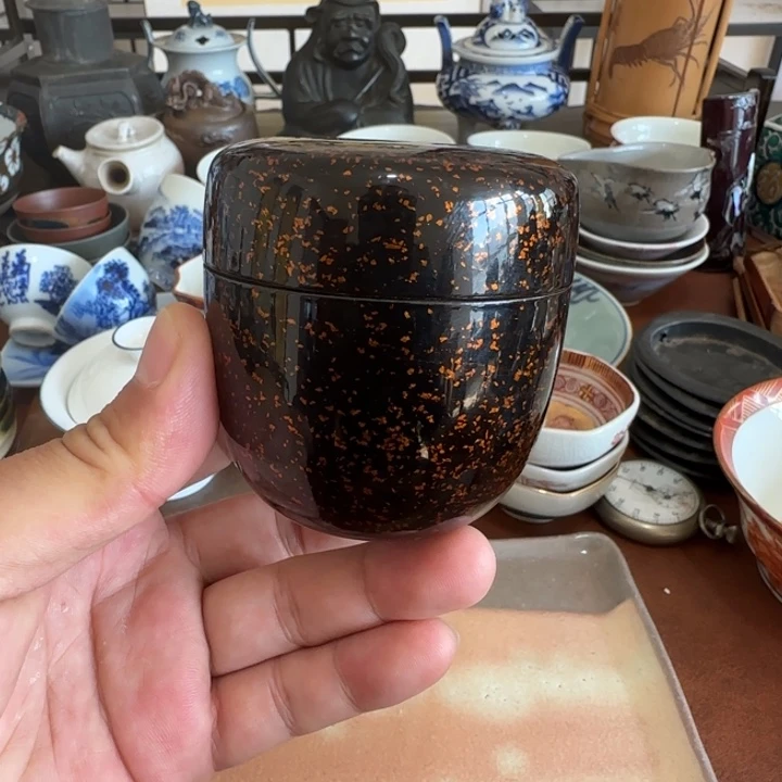 自***行瓷片中古物品一物一拍