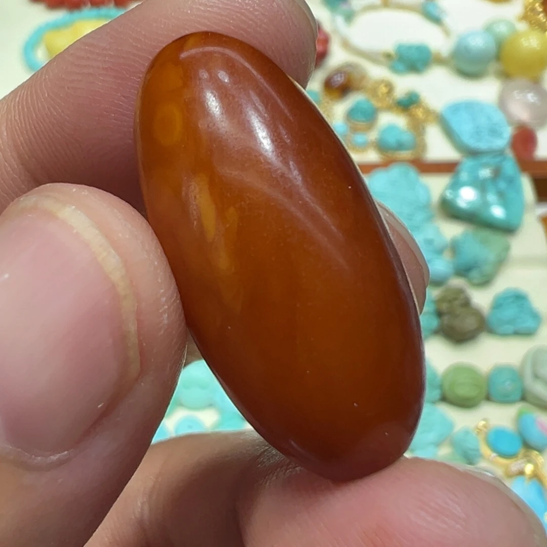 琥珀颈饰未镶嵌枣珠