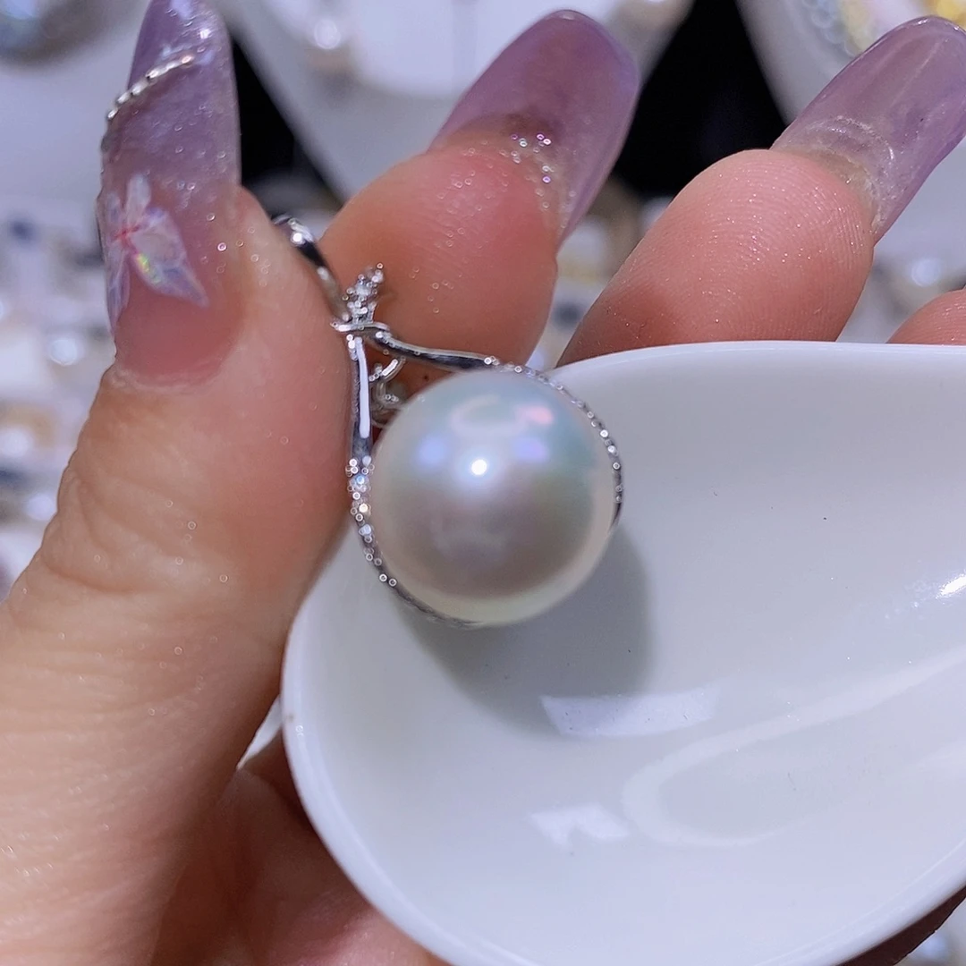 淡水珍珠合金颈饰