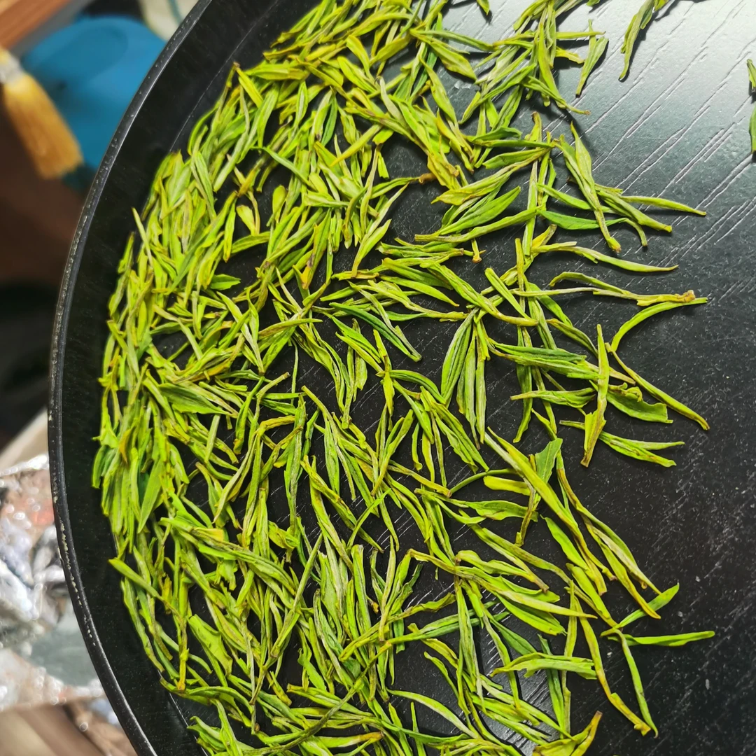 高山白茶安吉原产地清香绿茶鲜爽甘甜