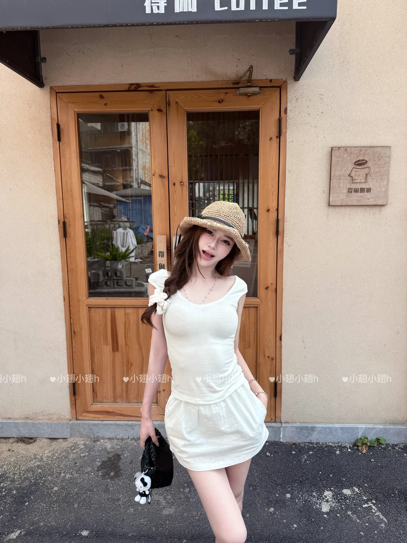 小翅服饰  晨雾白亚麻口袋百搭半裙花苞短裙