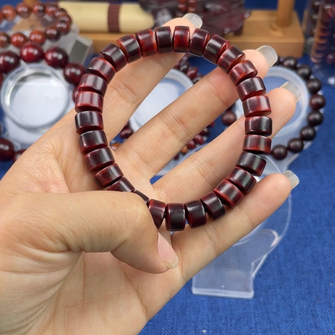 薄****花梨木类红降手串7-10药片珠