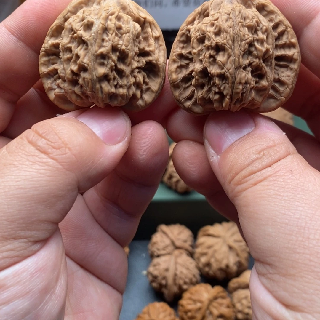 文玩核桃把件40燕山闷尖