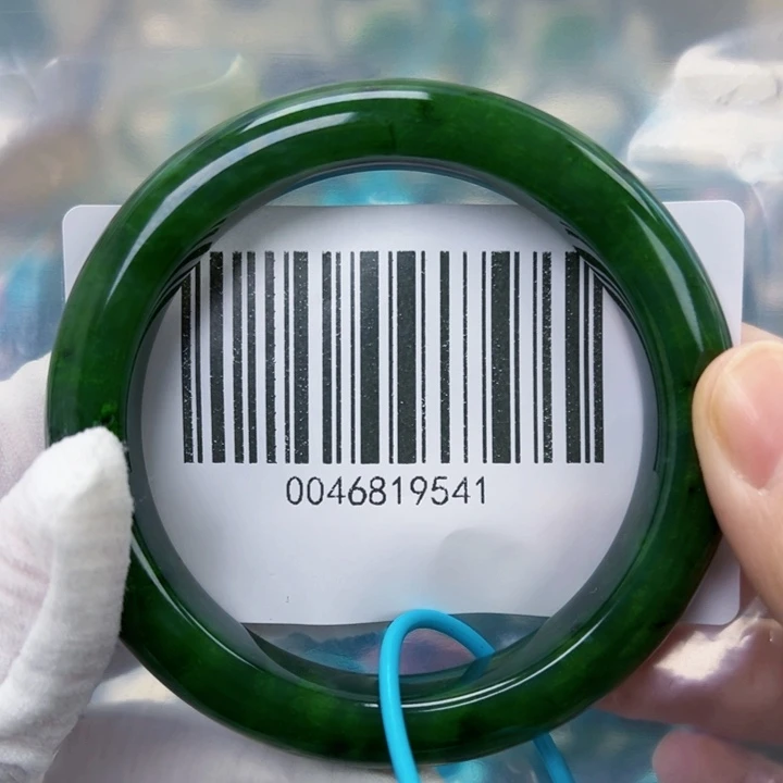 和田玉未镶嵌手镯微瑕5859