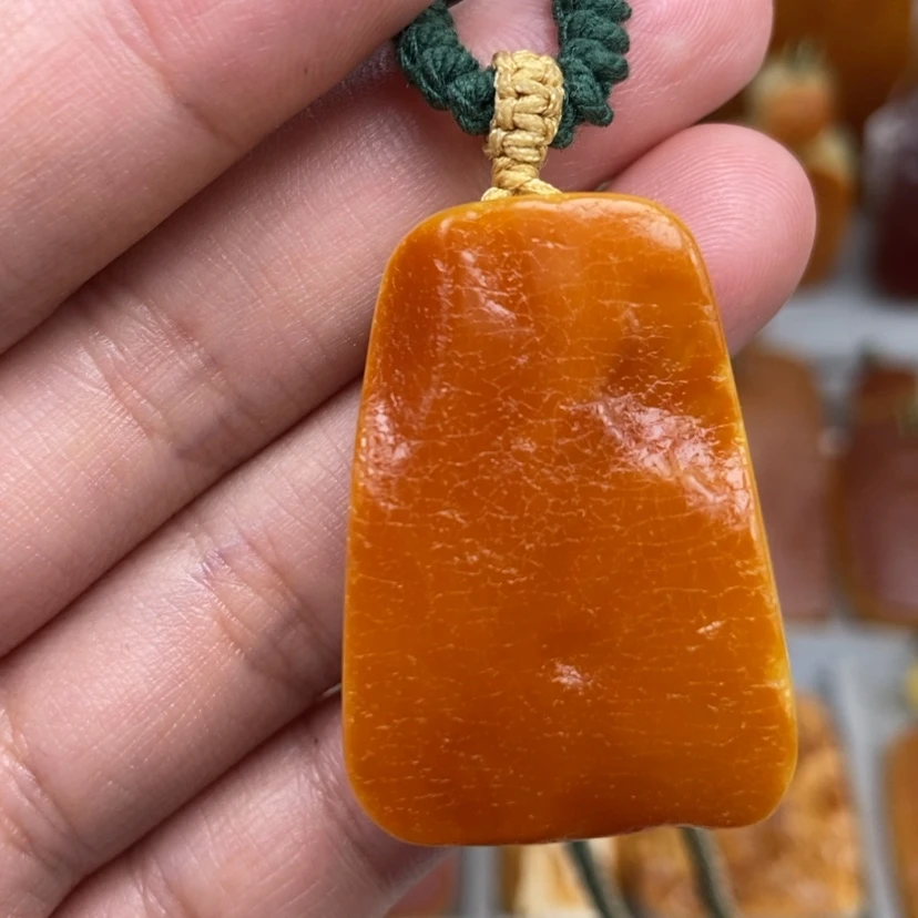 【闪购商品】未镶嵌颈饰琥珀