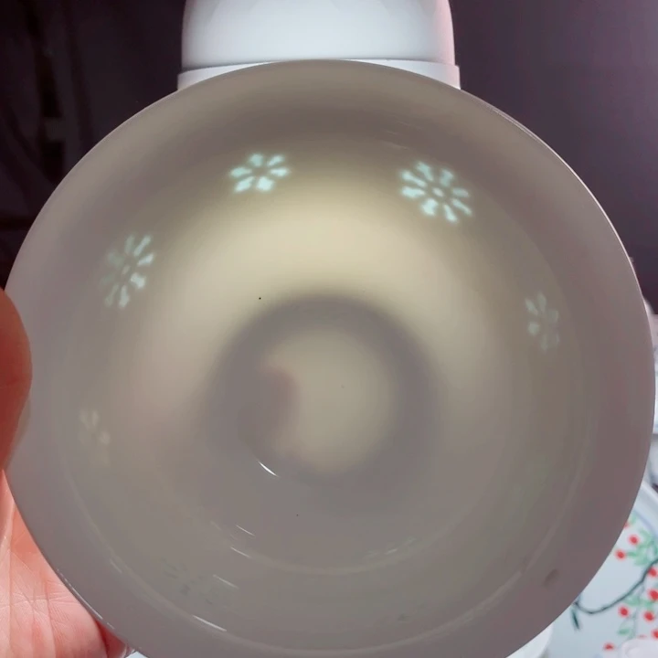 青花玲珑6寸面碗雪花雕刻