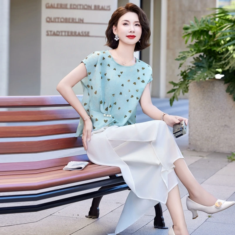 2025年新款妈妈春夏装两件套套装薄款中老年女上衣时尚aa6660
