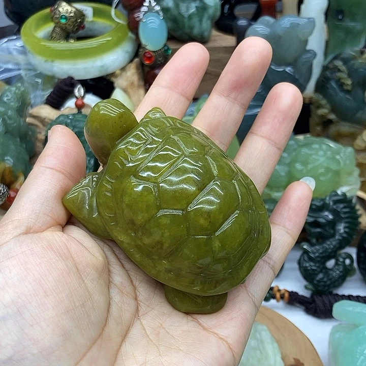 岫玉未镶嵌手把件