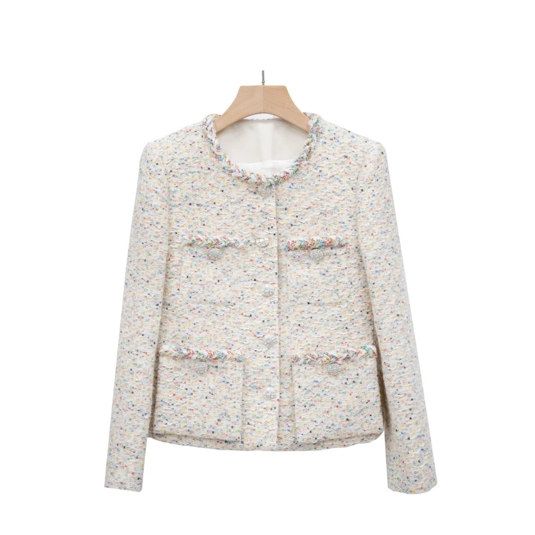 【白芝麻】2025新款气质轻奢秋冬短款百搭白色小香风外套CO83521